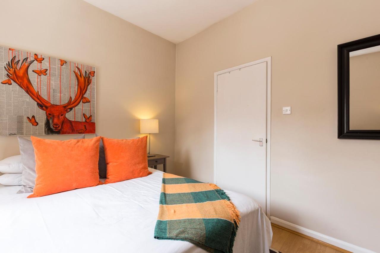 Modernised Apartments 1 And 2 Bedrooms Option Terrace And Balcony High Street London Bagian luar foto