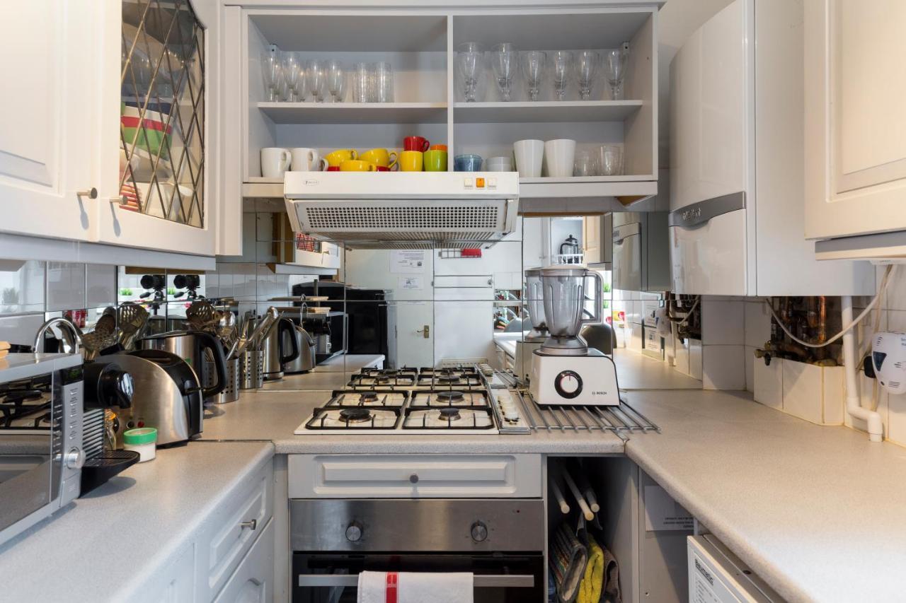 Modernised Apartments 1 And 2 Bedrooms Option Terrace And Balcony High Street London Bagian luar foto