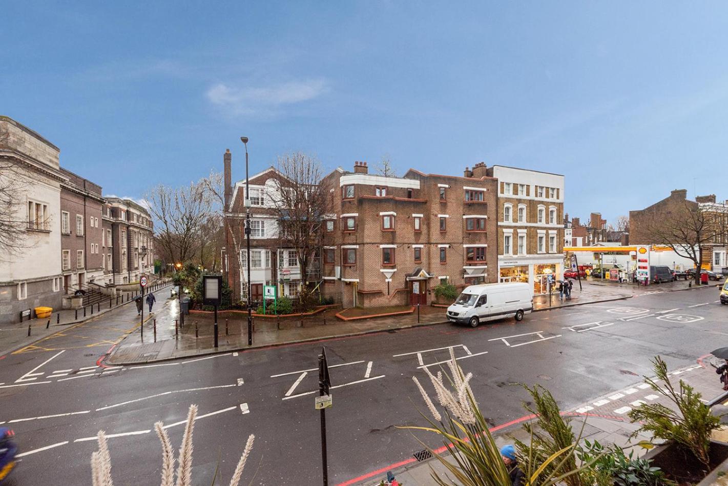 Modernised Apartments 1 And 2 Bedrooms Option Terrace And Balcony High Street London Bagian luar foto