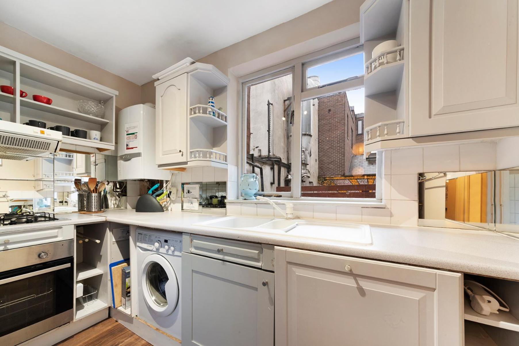 Modernised Apartments 1 And 2 Bedrooms Option Terrace And Balcony High Street London Bagian luar foto