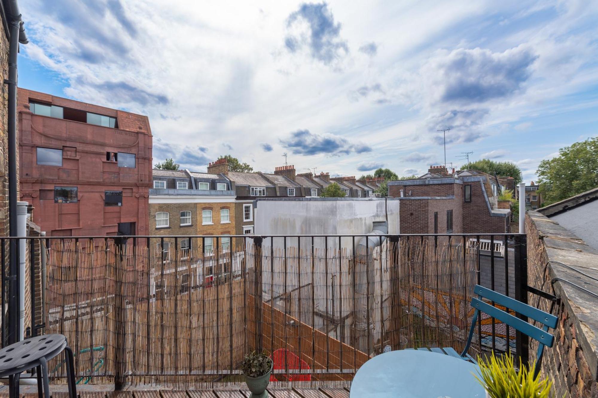 Modernised Apartments 1 And 2 Bedrooms Option Terrace And Balcony High Street London Bagian luar foto