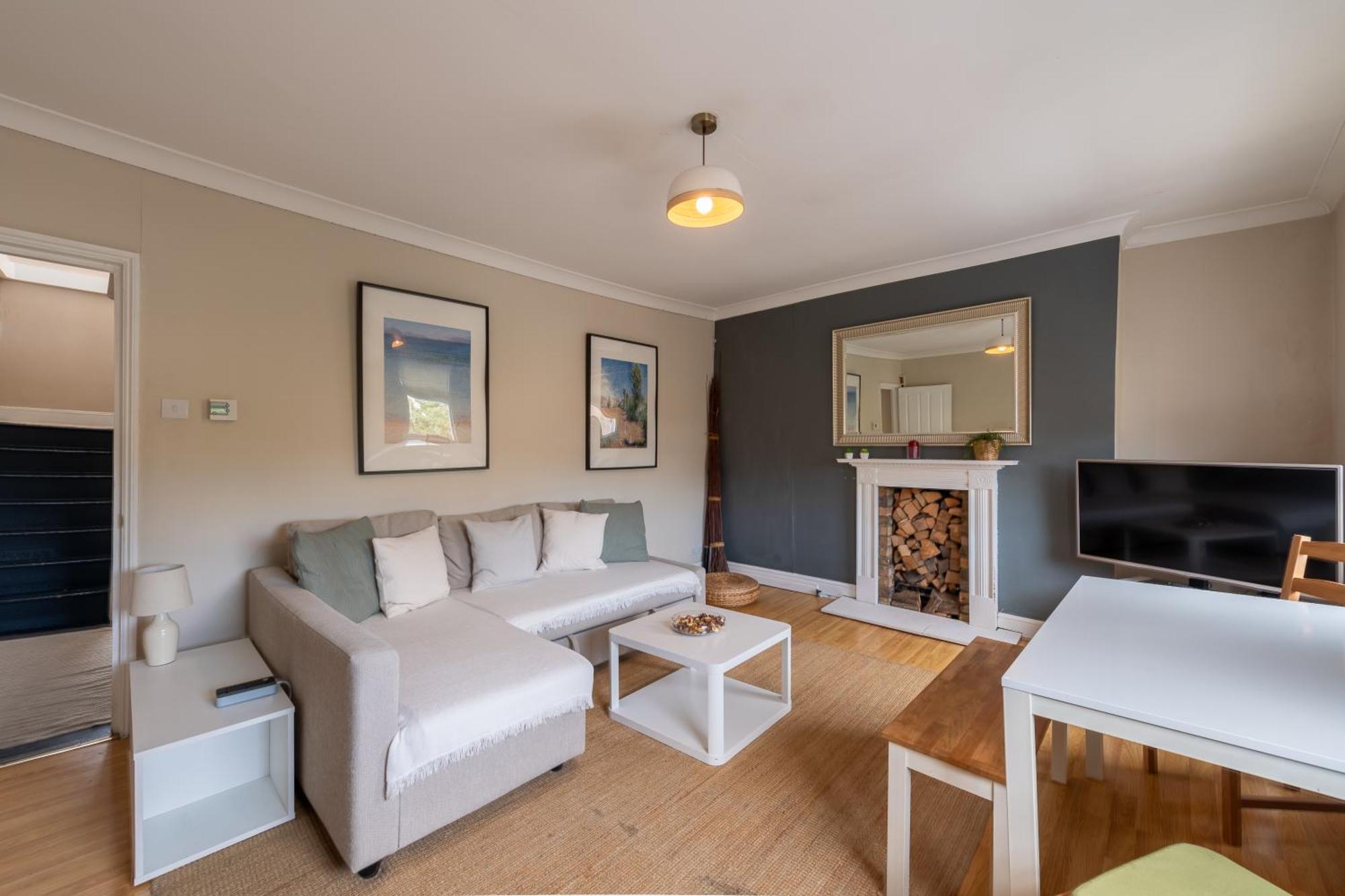 Modernised Apartments 1 And 2 Bedrooms Option Terrace And Balcony High Street London Bagian luar foto